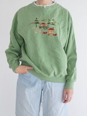 Vintage Shenanigans Sage Green Apple Basket Scenic Embroidered Sweatshirt L
